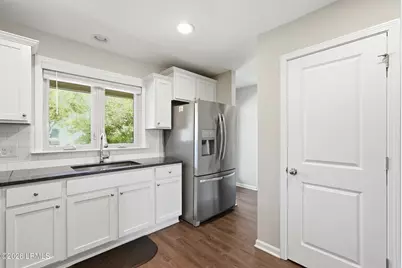 209 Ceasar Place, Hilton Head, SC 29926 - Photo 3