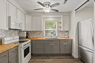 9 Chesterfield Lake Dr, Beaufort, SC 29906 - Photo 9