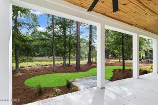 10 Oldfield Village Rd, Bluffton, SC 29909 - Photo 9