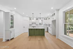 10 Oldfield Village Rd, Bluffton, SC 29909 - Photo 11