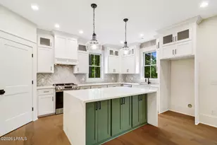 10 Oldfield Village Rd, Bluffton, SC 29909 - Photo 17