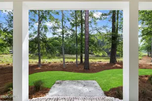 10 Oldfield Village Rd, Bluffton, SC 29909 - Photo 3