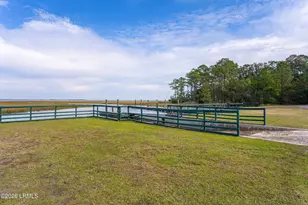 15 Carter Oaks Dr, Beaufort, SC 29907 - Photo 69