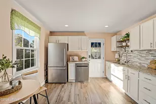 1614 Edinburgh Ave, Port Royal, SC 29935 - Photo 19