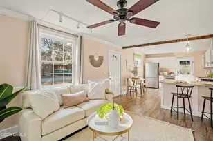 1614 Edinburgh Ave, Port Royal, SC 29935 - Photo 3