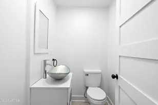 656 Broad River Blvd, Beaufort, SC 29906 - Photo 31