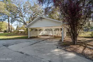 656 Broad River Blvd, Beaufort, SC 29906 - Photo 57