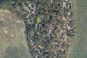 340 De La Gaye Point, Beaufort, SC 29902 - Photo 1