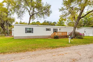 3 Shamrock Rd, Saint Helena Island, SC 29920 - Photo 1