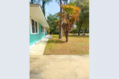 2403 Pine Court S, Beaufort, SC 29902 - Photo 11