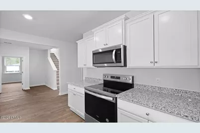 212 Castle Hill Drive, Yemassee, SC 29945 - Photo 11