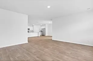 212 Castle Hl Dr, Yemassee, SC 29945 - Photo 17