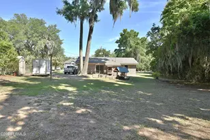 1639 Old Shell Rd, Port Royal, SC 29935 - Photo 17