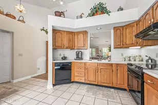 30 Egret Dr, Beaufort, SC 29907 - Photo 11