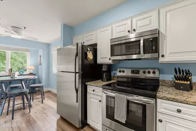 50 Yacht Cove Drive #220, Hilton Head Island, SC 29928 - Photo 11