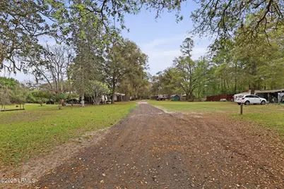 16703 Hendersonville Highway, Yemassee, SC 29945 - Photo 19