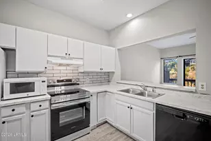 5 Gum Tree Rd, Hilton Head Island, SC 29926 - Photo 11