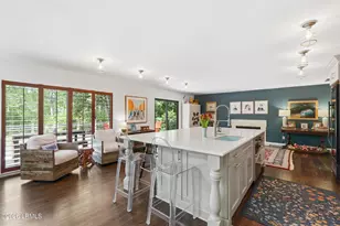 21 McIntosh Rd, Hilton Head Island, SC 29926 - Photo 5