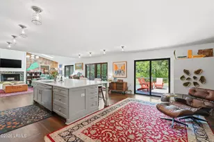 21 McIntosh Rd, Hilton Head Island, SC 29926 - Photo 7