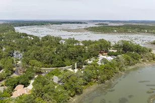 1410 Gleasons Landing Dr, Saint Helena Island, SC 29920 - Photo 7