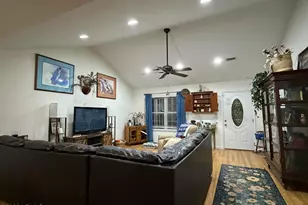 705 Holly St W, Hampton, SC 29924 - Photo 3