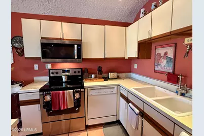 2201 Boundary Street #311, Beaufort, SC 29902 - Photo 11