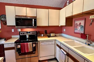 2201 Boundary St, Beaufort, SC 29902 - Photo 11