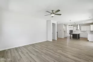 140 Thistle Ln, Beaufort, SC 29907 - Photo 15
