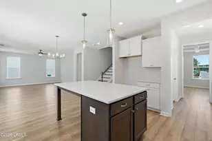 140 Thistle Ln, Beaufort, SC 29907 - Photo 11