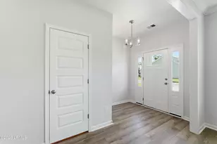 140 Thistle Ln, Beaufort, SC 29907 - Photo 5