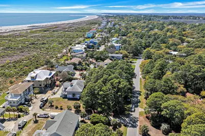 701 Red Drum Road S, Ladys Island, SC 29920 - Photo 15