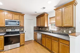 16 Harbison Pl, Beaufort, SC 29906 - Photo 7