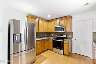 16 Harbison Pl, Beaufort, SC 29906 - Photo 7