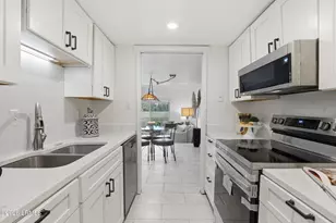 19 Stoney Creek Rd, Hilton Head Island, SC 29928 - Photo 9