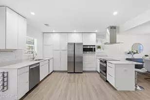 7 Lakeside Dr, Bluffton, SC 29910 - Photo 17