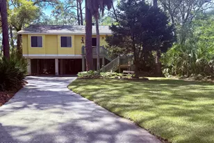 7 Ocean Marsh Ct, Harbor Island, SC 29920 - Photo 3