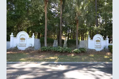 105 Palmetto Place, Beaufort, SC 29902 - Photo 1