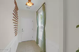 17 Scenic Dr, Bluffton, SC 29909 - Photo 5