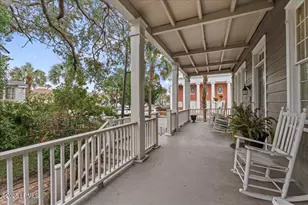 409 Carteret St, Beaufort, SC 29902 - Photo 11