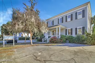 1214 King St, Beaufort, SC 29902 - Photo 3