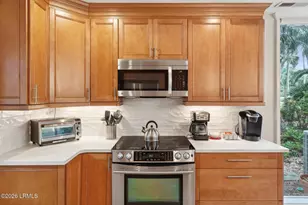 2 Woodbine Pl, Hilton Head Island, SC 29928 - Photo 15