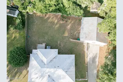 1707 Palmetto Drive, Beaufort, SC 29902 - Photo 3