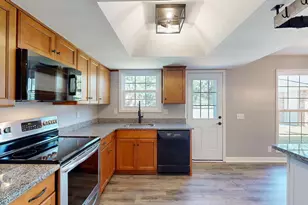 4027 Shell Point Rd, Beaufort, SC 29906 - Photo 17