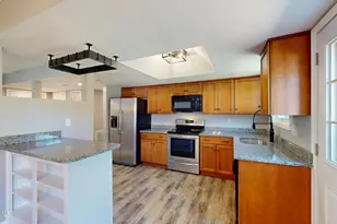4027 Shell Point Rd, Beaufort, SC 29906 - Photo 13