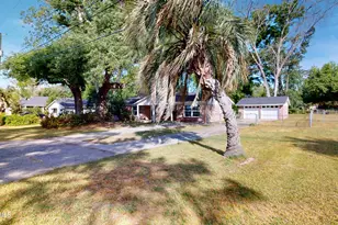 4027 Shell Point Rd, Beaufort, SC 29906 - Photo 37