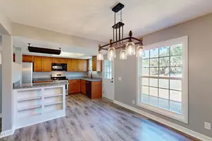 4027 Shell Point Rd, Beaufort, SC 29906 - Photo 11