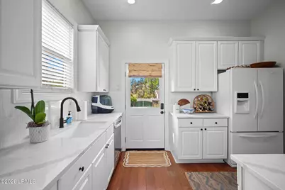 2688 Broad Street, Beaufort, SC 29902 - Photo 11