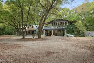 85 Friendship Ln, Beaufort, SC 29907 - Photo 11