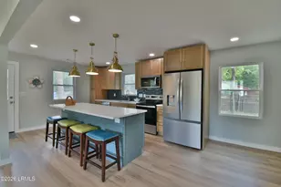 1013 Rentz St, Beaufort, SC 29906 - Photo 3