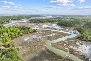 540 Sams Point Rd, Beaufort, SC 29907 - Photo 81